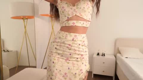 kim online show from November 2025 08:48:02 AM