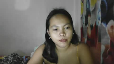 lovelypinay26 online show from June 2026 12:40:01 PM