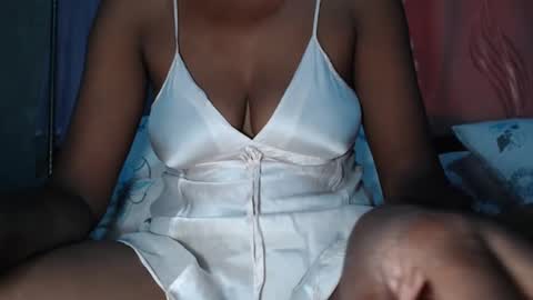 miss fancy louis online show from February 2025 05:31:01 AM