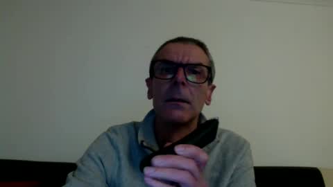 Snapshot of lovepvclate40s chatting on December 2024 06:08:01 PM lovepvcearly50s online show from December 2024 06:08:01 PM