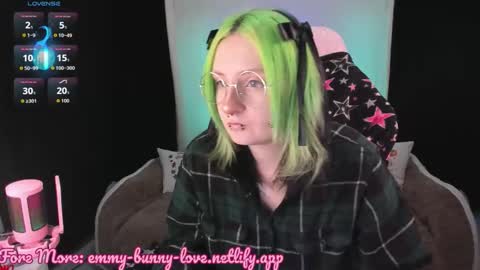 Emmy online show from November 2025 05:08:01 PM