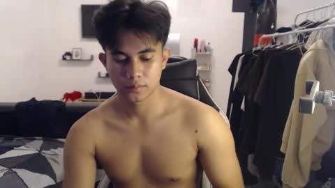 loverboyph04 online show from September 2025 02:11:02 PM