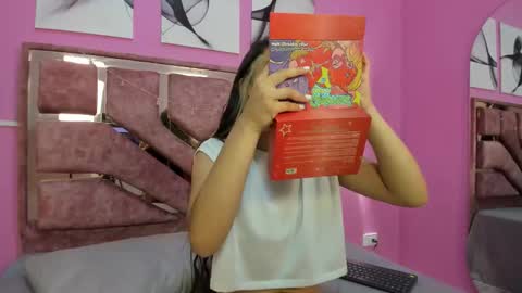 loversvalery online show from November 2025 12:17:01 PM