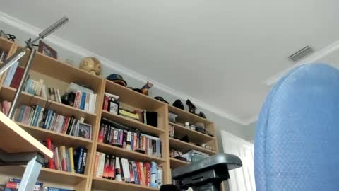 Michael online show from September 2025 09:25:02 AM