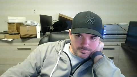 Love2Game online show from January 2025 06:47:01 PM