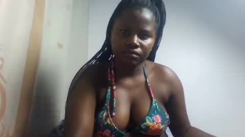 lovie_paula online show from September 2025 01:35:02 PM