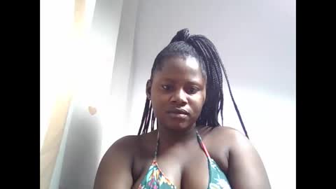 lovie_paula online show from September 2025 03:54:01 AM