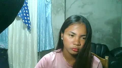 loving_rhean online show from March 2025 08:10:01 PM