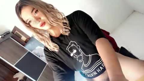 Snapshot of lovingmonaru969 chatting on October 2025 12:47:01 PM Lovingmonaru969 online show from October 2025 12:47:01 PM