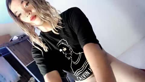 Snapshot of lovingmonaru969 chatting on November 2025 01:06:02 PM Lovingmonaru969 online show from November 2025 01:06:02 PM