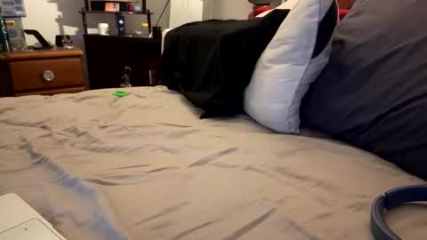 Snapshot of lowkey42011 chatting on October 2025 02:32:02 PM lowkey42011 online show from October 2025 02:32:02 PM