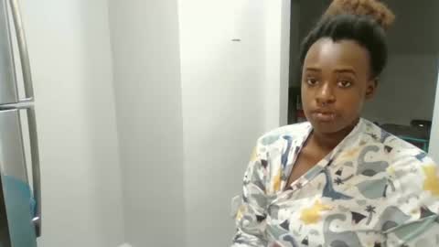 loyalbambi online show from September 2025 11:10:01 AM