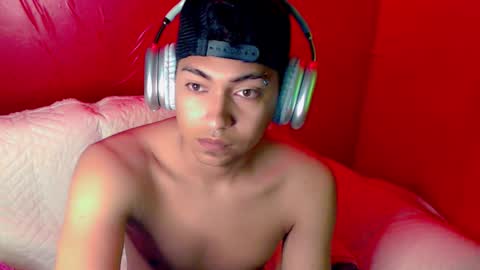 Snapshot of lpysami chatting on November 2025 11:08:02 AM lpysami online show from November 2025 11:08:02 AM