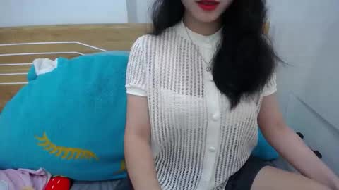 Snapshot of ltmina chatting on September 2025 01:07:02 AM Mina online show from September 2025 01:07:02 AM