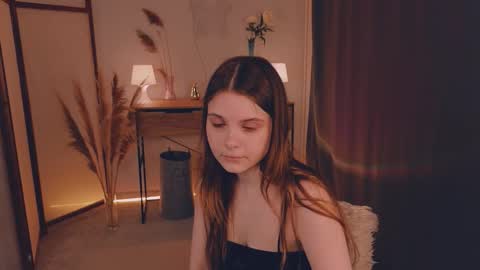 Snapshot of lu__lane chatting on September 2025 08:58:02 AM Lu 3 online show from September 2025 08:58:02 AM