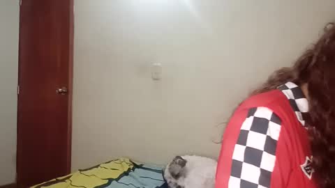 luanapowerful online show from February 2025 12:00:02 AM