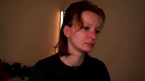 Snapshot of lubafox chatting on January 2026 07:06:02 PM Luba online show from January 2026 07:06:02 PM