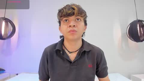 Lukas online show from January 2025 11:43:02 AM