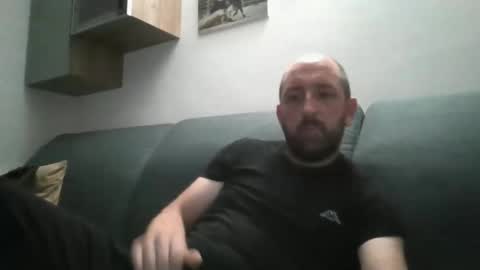 Snapshot of lucabeech88 chatting on October 2025 07:13:01 PM Luca online show from October 2025 07:13:01 PM