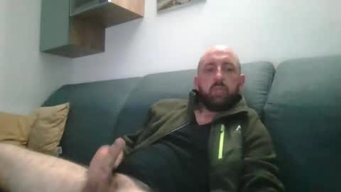 Snapshot of lucabeech88 chatting on October 2025 08:55:02 PM Luca online show from October 2025 08:55:02 PM
