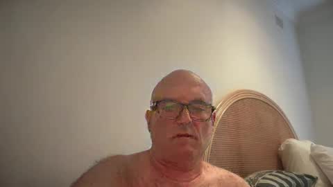 lucas10004 online show from December 2024 02:08:01 AM