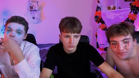 Snapshot of lucas_long_ chatting on October 2025 09:27:01 PM lucas_long_ online show from October 2025 09:27:01 PM