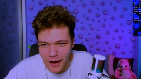 Snapshot of lucas_long_ chatting on November 2025 10:30:01 AM lucas_long_ online show from November 2025 10:30:01 AM