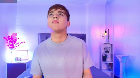 Snapshot of lucas_lovee chatting on May 2026 05:30:01 PM Lucas lovee online show from May 2026 05:30:01 PM