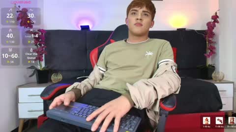 Snapshot of lucas_lovee chatting on May 2026 05:21:02 PM Lucas lovee online show from May 2026 05:21:02 PM