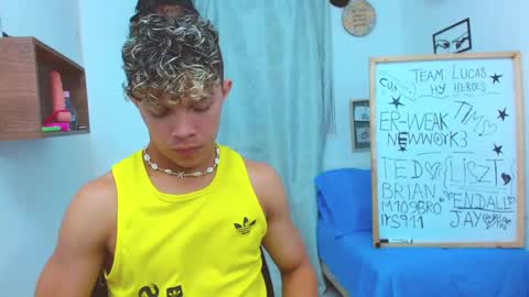 Lucas Luxx online show from October 2025 03:05:02 PM