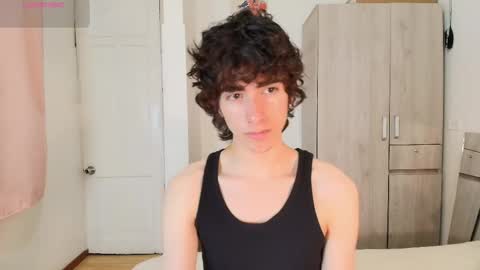 lucas_xo online show from November 2025 11:10:01 PM