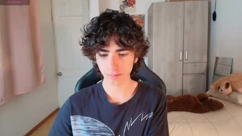 lucas_xo online show from December 2025 01:55:01 AM