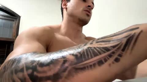 Snapshot of lucasfit24 chatting on January 2025 11:23:02 AM lucasfit24 online show from January 2025 11:23:02 AM