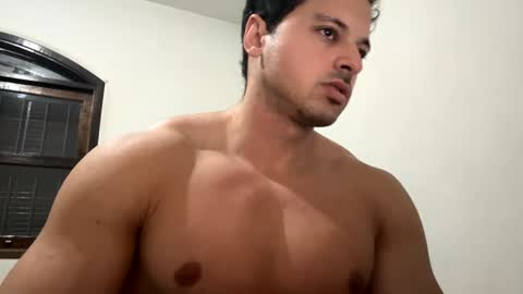 Snapshot of lucasfit24 chatting on January 2025 11:26:01 AM lucasfit24 online show from January 2025 11:26:01 AM