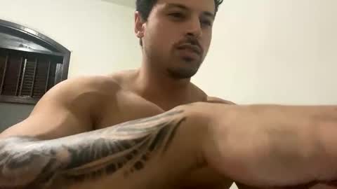 Snapshot of lucasfit24 chatting on January 2025 11:28:01 PM lucasfit24 online show from January 2025 11:28:01 PM