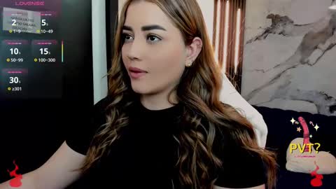 lucia star  online show from September 2025 07:25:02 PM