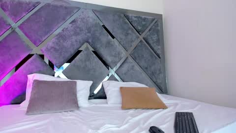 Snapshot of luciagray chatting on September 2025 10:25:01 PM Lucia Gray online show from September 2025 10:25:01 PM