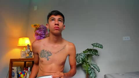 Snapshot of lucian_davii chatting on June 2026 01:46:02 PM Pirulo online show from June 2026 01:46:02 PM