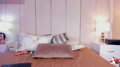 Lisseth  online show from December 2024 12:20:01 AM