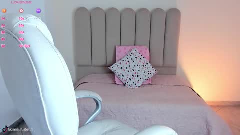 Snapshot of luciana_fuster18 chatting on December 2025 03:47:01 AM Luciana online show from December 2025 03:47:01 AM