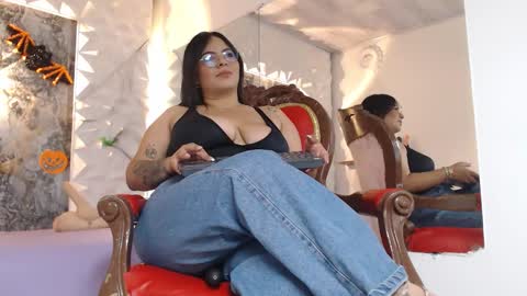 luciana_ramirez__ online show from October 2025 10:09:02 PM