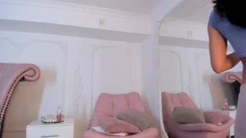 Luciana online show from October 2025 08:31:01 PM