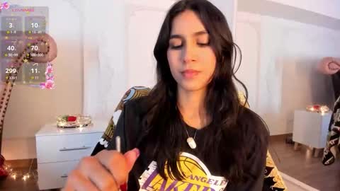 Luciana online show from November 2025 08:51:01 PM