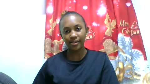 lucie196645 online show from June 2026 06:26:01 AM