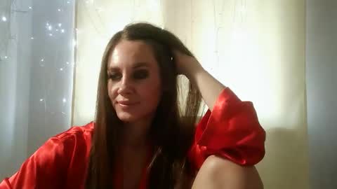 LucieMack online show from November 2025 01:13:01 PM