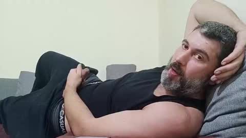 Snapshot of lucifergotharder chatting on December 2024 01:19:01 AM Lucifergotharder online show from December 2024 01:19:01 AM