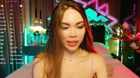 MimiFors online show from September 2025 04:30:01 PM