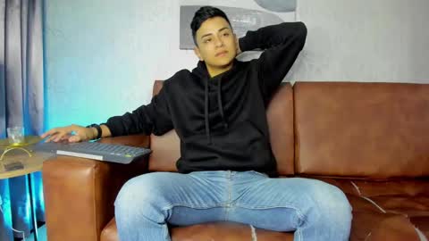 Leo online show from January 2025 11:20:01 AM