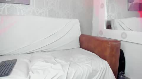 Leo online show from February 2025 02:46:02 PM