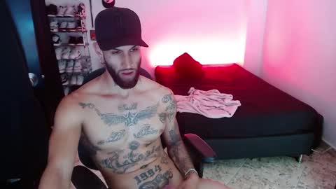 Snapshot of luciifer_hills chatting on December 2024 05:32:02 PM luciifer_hills online show from December 2024 05:32:02 PM